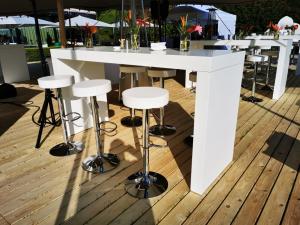 Alva Hochtisch gross 6